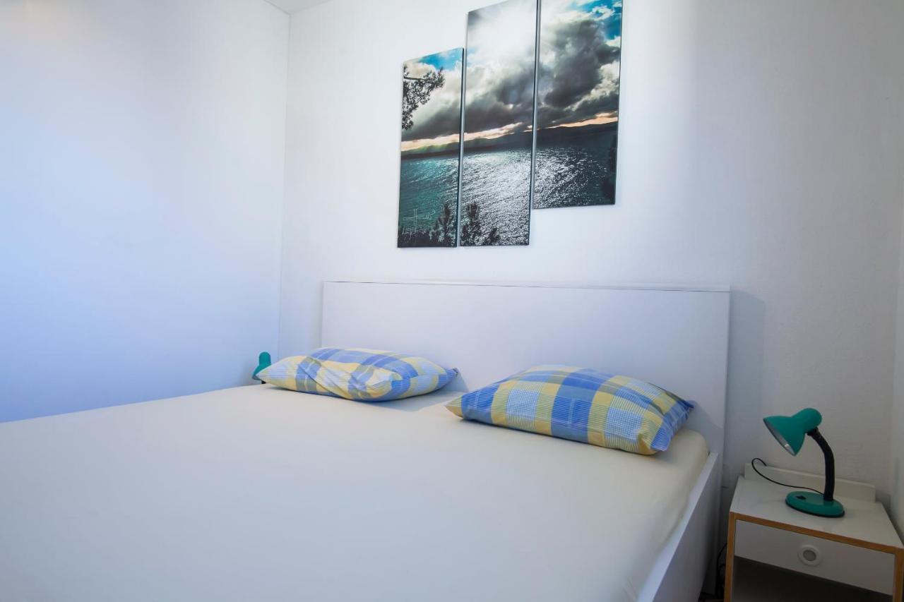 Apartments Radic Bol Exterior photo